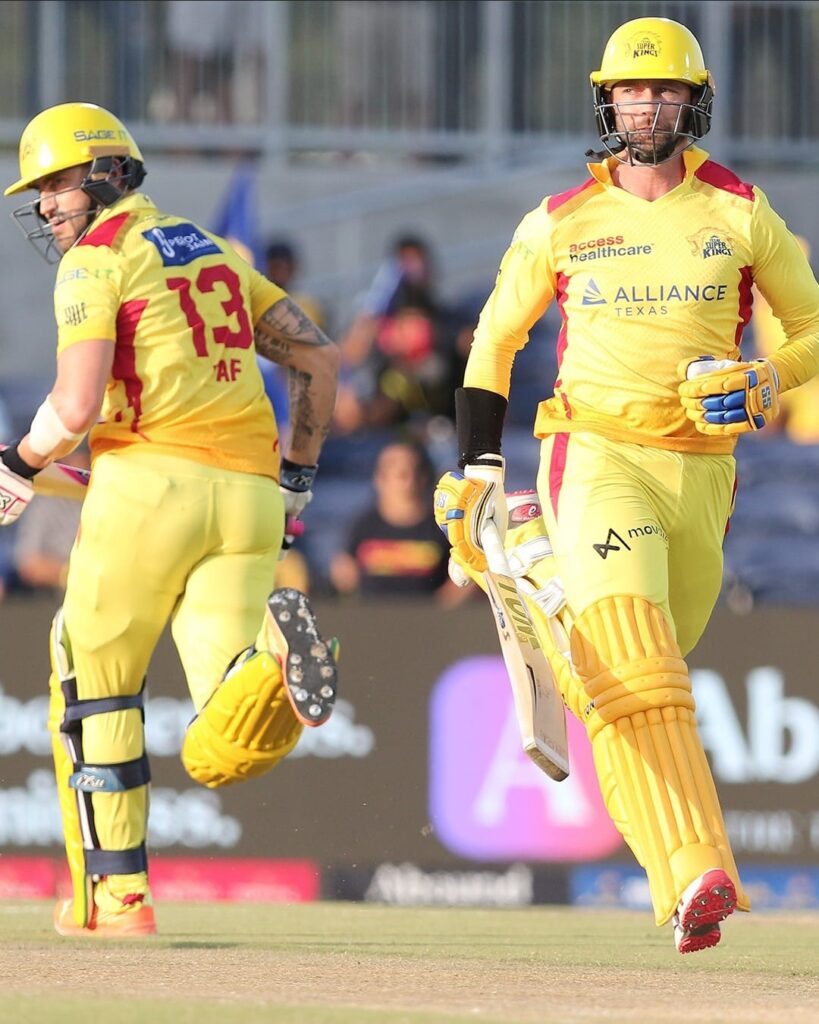 Devon Conway and Faf du Plessis Running Between the Wickets. Pic Credits-Twitter