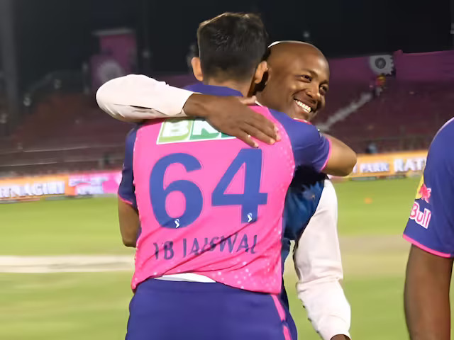 Yashasvi Jaiswal and Brian Lara Share a Warm Hug After RR Star's IPL Hundred. Pic Credits: X