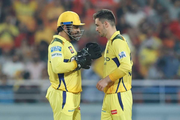 MS Dhoni & Noor Ahmad. Pic Credits: X