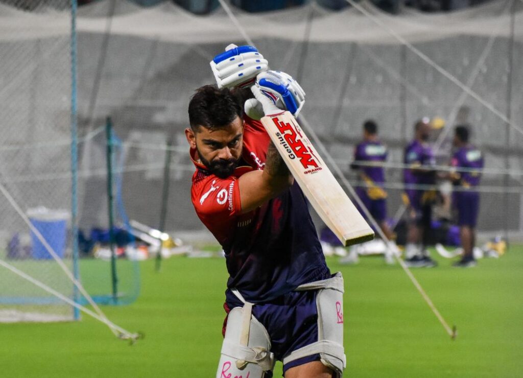 Virat Kohli in action during an RCB training session, gearing up to chase his IPL 2025 dream. (Photo: RCB Official)