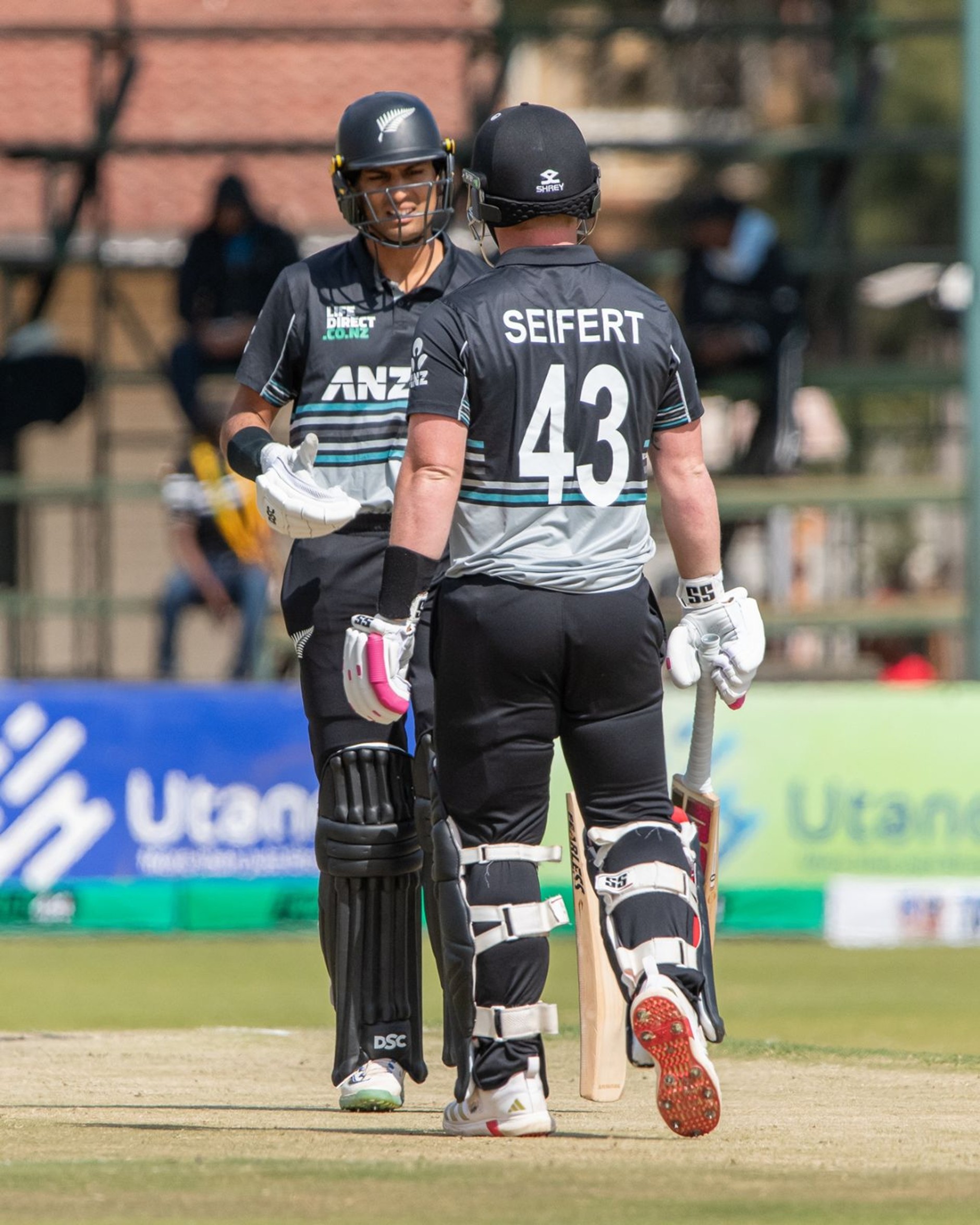 New Zealand's Tim Seifert & Rachin Ravindra. Pic Credits: Zimbabwe Cricket