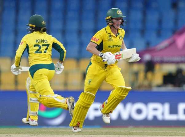 Beth Mooney & Alana King. Pic Credits: Getty Images