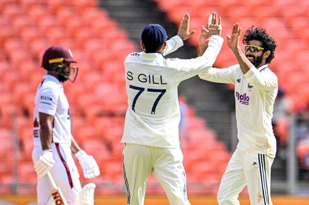 Ravindra Jadeja & Shubman Gill. Pic Credits: AFP