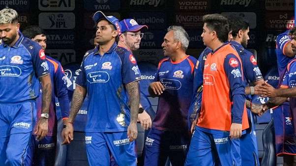 MI team. Pic Credits: PTI