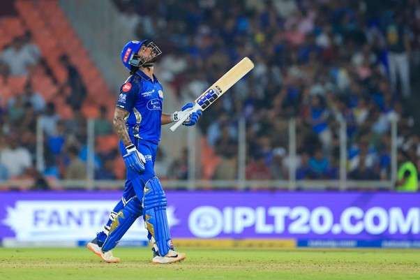 MI's Tilak Varma vs GT. Pic Credits: BCCII