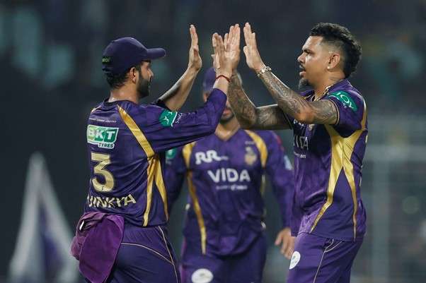 KKR's Sunil Narine & Ajinkya Rahane. Pic Credits: BCCI