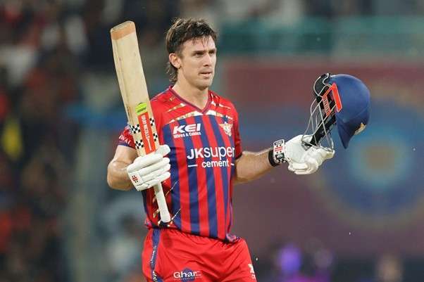 Mitchell Marsh vs RCB. Pic Credits: BCCI