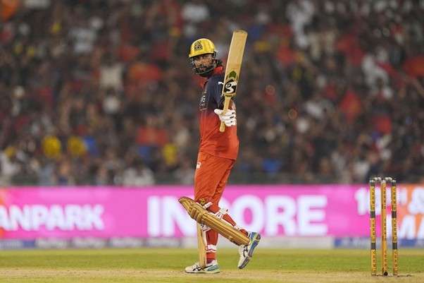 RCB's Krunal Pandya vs MI. Pic Credits: BCCI