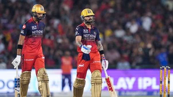 RCB's Virat Kohli & Devdutt Padikkal vs KKR. Pic Credits: PTI
