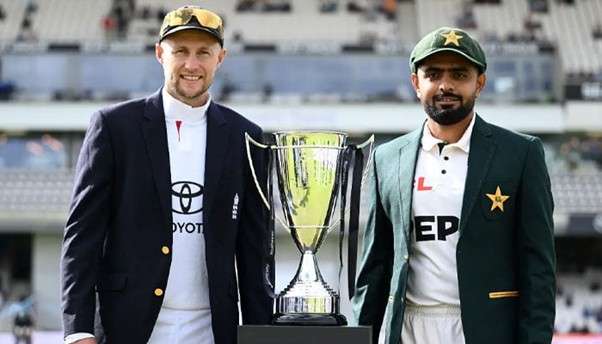England's skipper Joe Root & Pakistan's skipper Babar Azam. Pic Credits: PCB