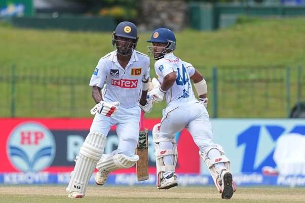 Sri Lanka's Keshara Nuwantha and Sonal Dinusha. Pic Credits: AFP